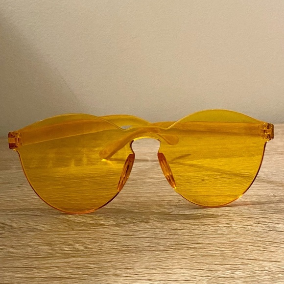 Rimless Round Sunglasses - Picture 5 of 5